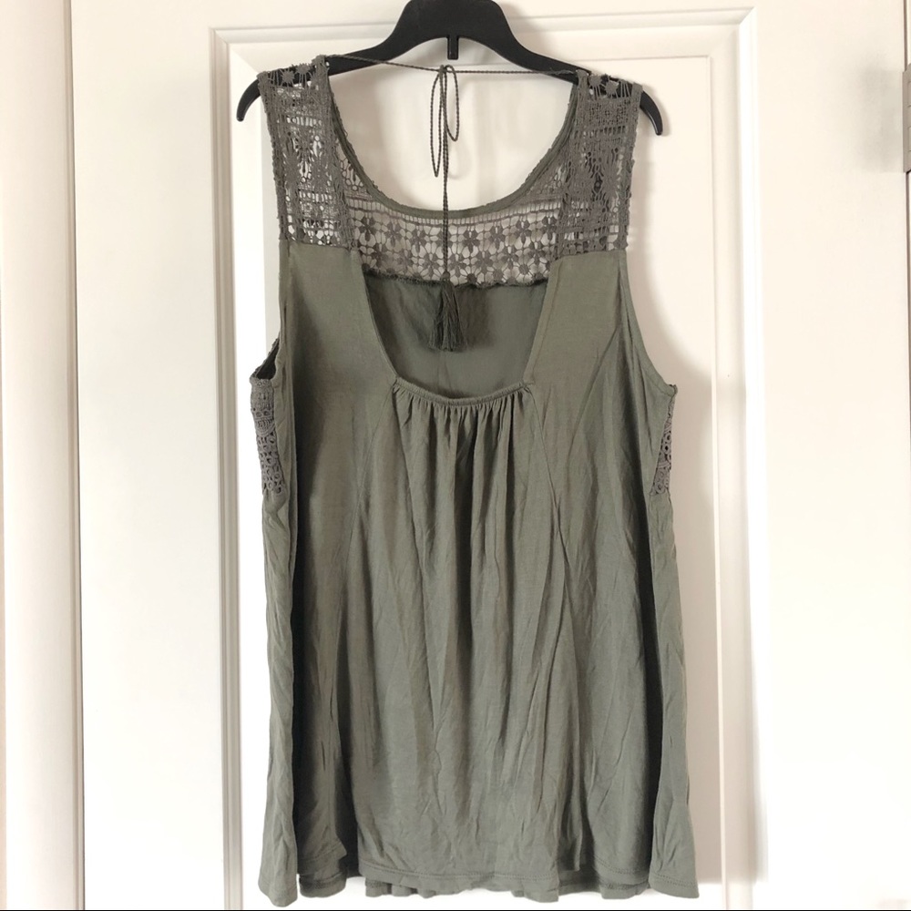 Tru Self Khaki lace tank top / S
